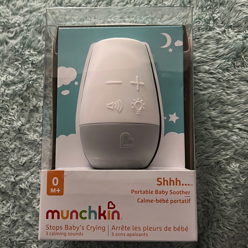 NIB Baby infant Munchkin portable baby soother 3 calming sounds for baby crying